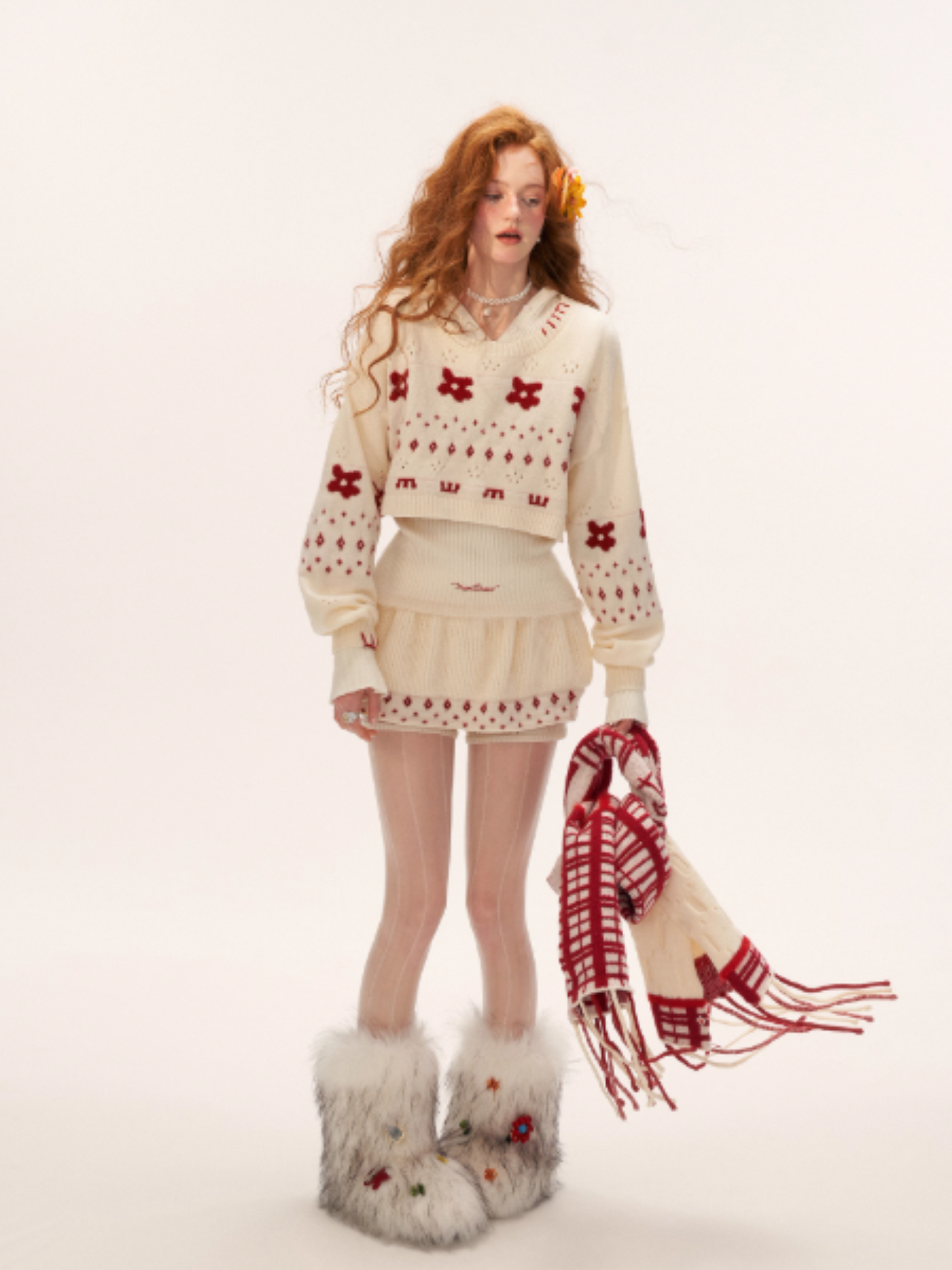 Star & Floral Knit Crop Sweater + Skort Set WE770 (Cream White)