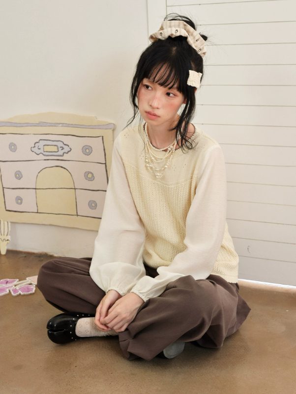 DAILY ARTIST - “Soft Woven Wind” Silk-Wool Sheer Sleeve Knit Top (Brown / Beige)