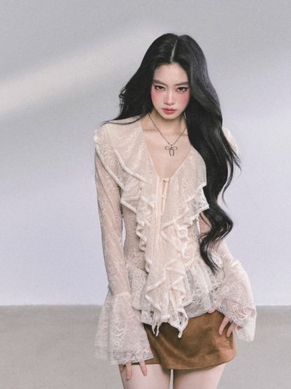 少也眼 London Café French Hepburn Woolen Three-Piece Set – Jacket, Top & Mini Skirt