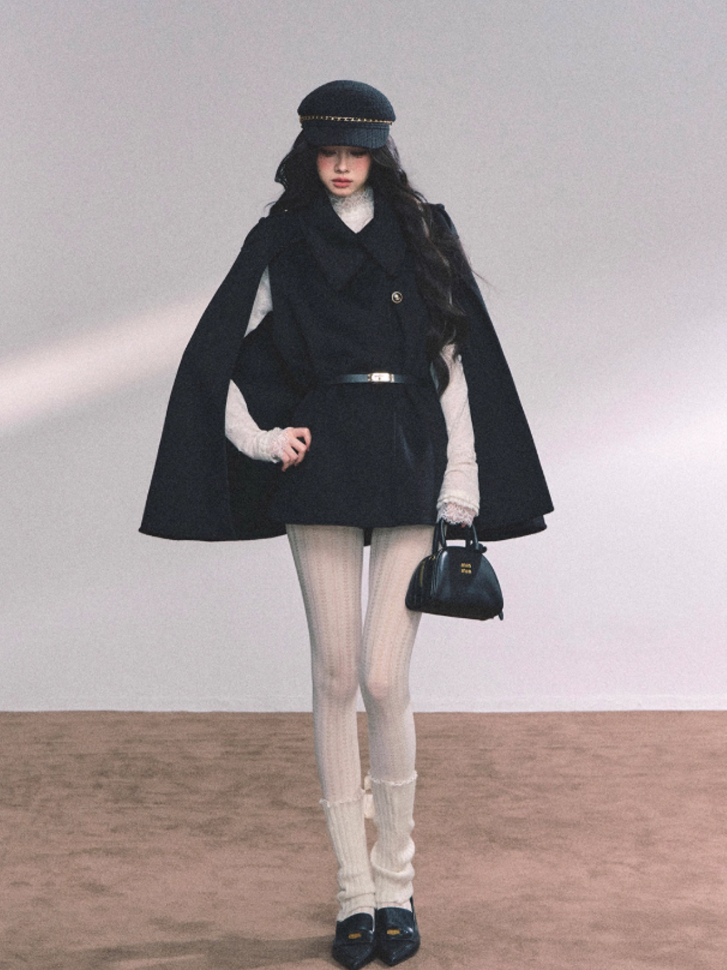 "巴黎新贵" French Heiress Waist-Cinched Cape Blazer