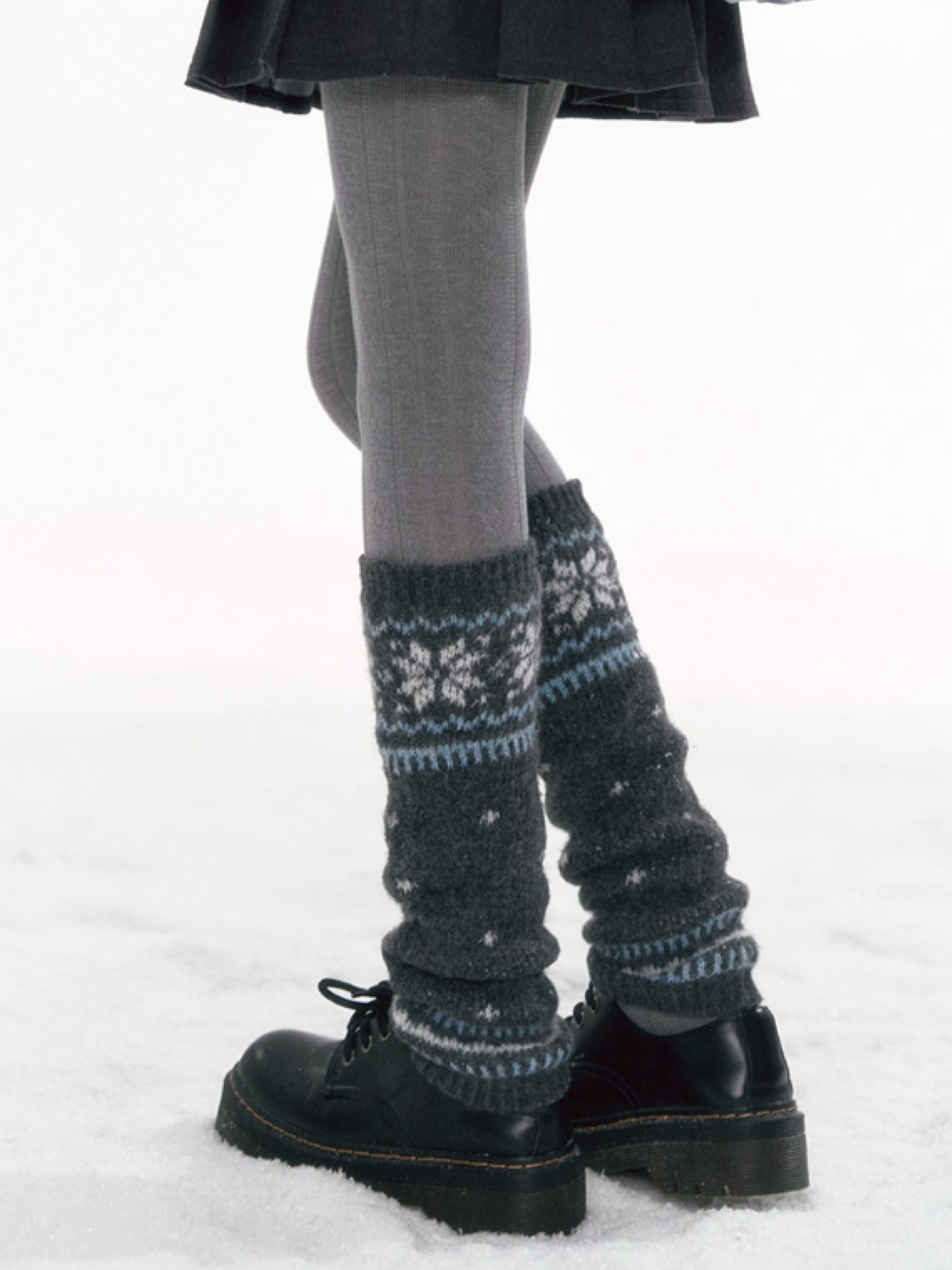 '雪夜星海' Snowflake Jacquard Knit Leg Warmers