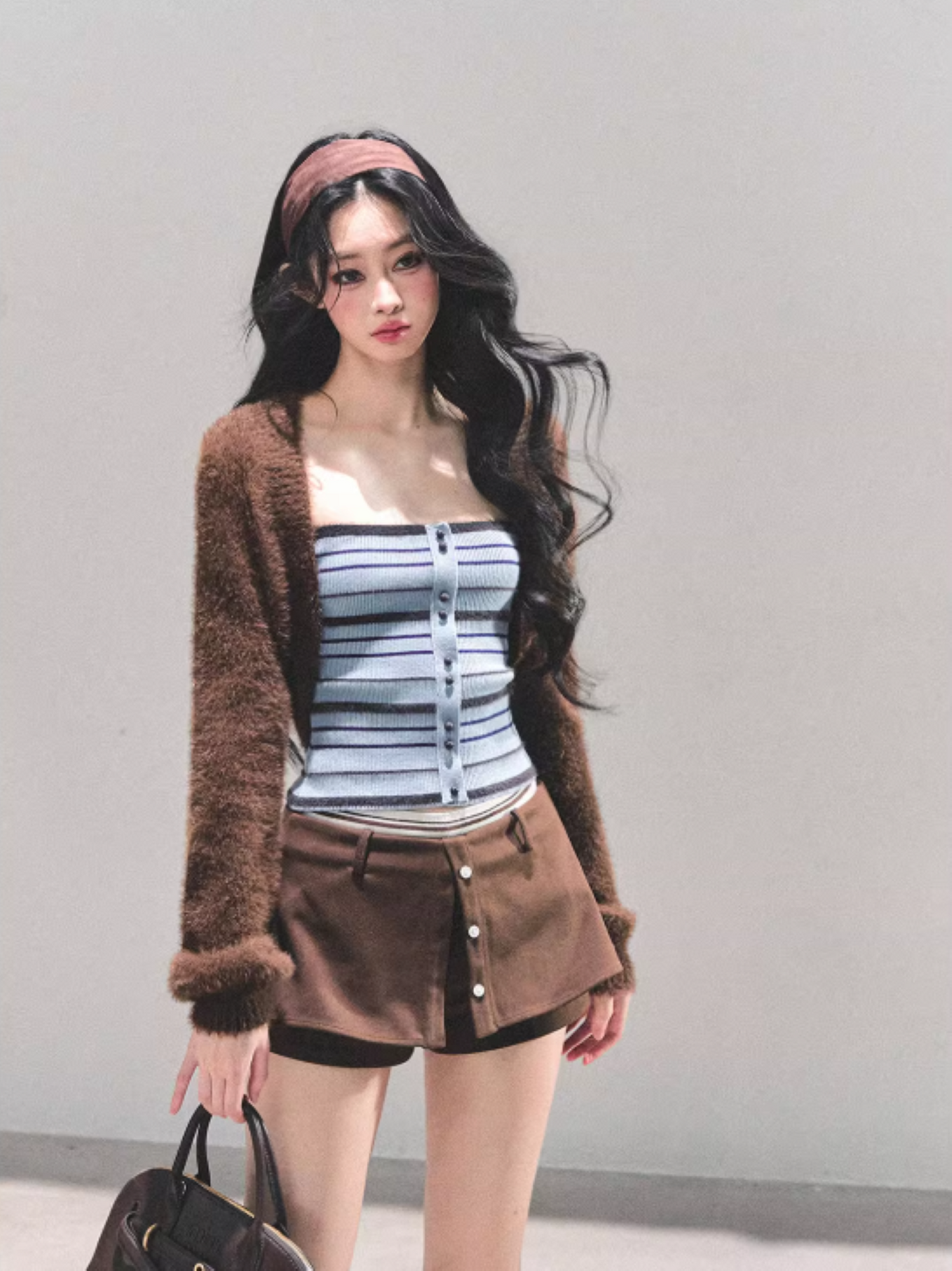 少也眼 Autumn Breeze Striped Knit Slim Vest Tee