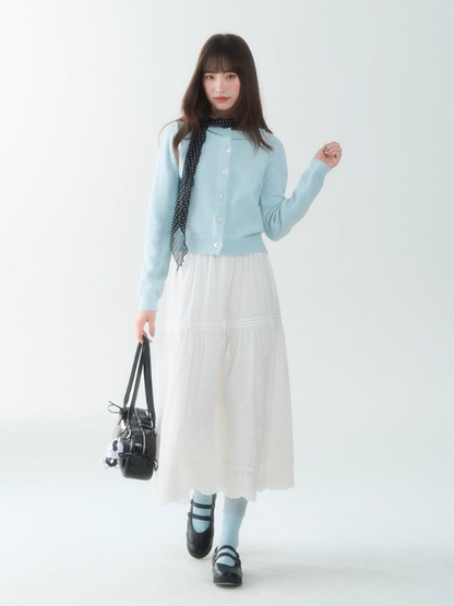 罐头士多所 - "Snowy Meadow" White Embroidered A-Line Midi Skirt