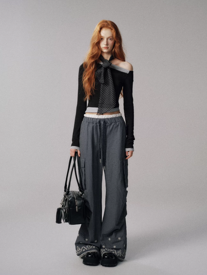 "浪漫波尔卡" Asymmetric Polka Dot Colorblock Long Sleeve Top (Black)