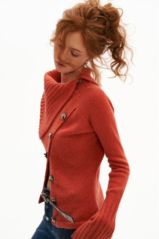 MAMC - Recycled Airy-Knit Fitted Turtleneck Sweater (Orange / Brown)