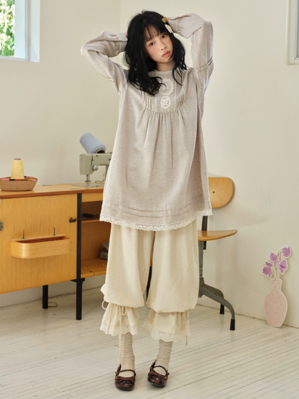 DAILY ARTIST - “Pale Twilight Sequence” Vintage Lace Appliqué Babydoll Dress (Light Brown / Pale Yellow)