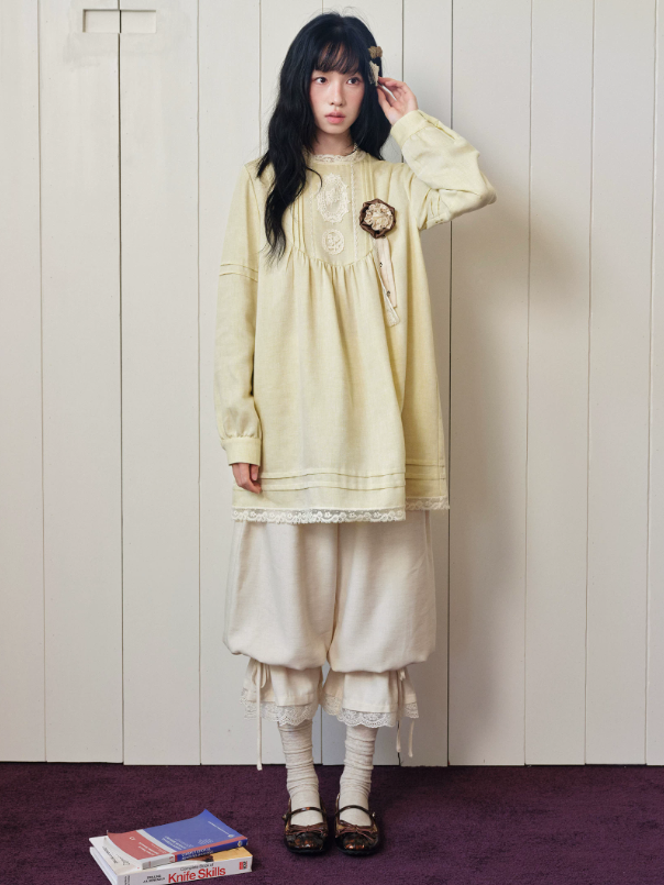 DAILY ARTIST - “Pale Twilight Sequence” Vintage Lace Appliqué Babydoll Dress (Light Brown / Pale Yellow)