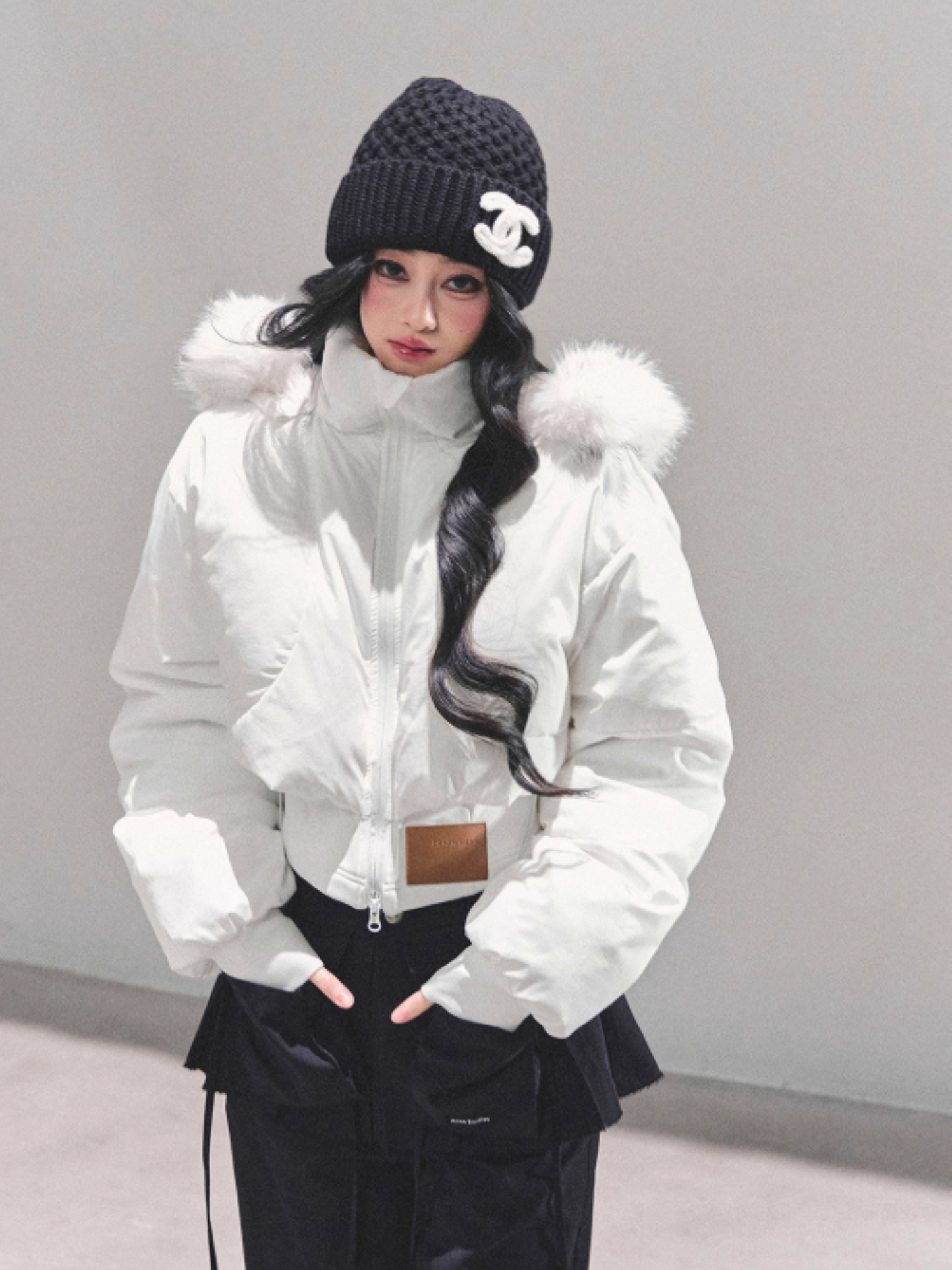 少也眼 Korean Preppy Short Puffer Jacket - White