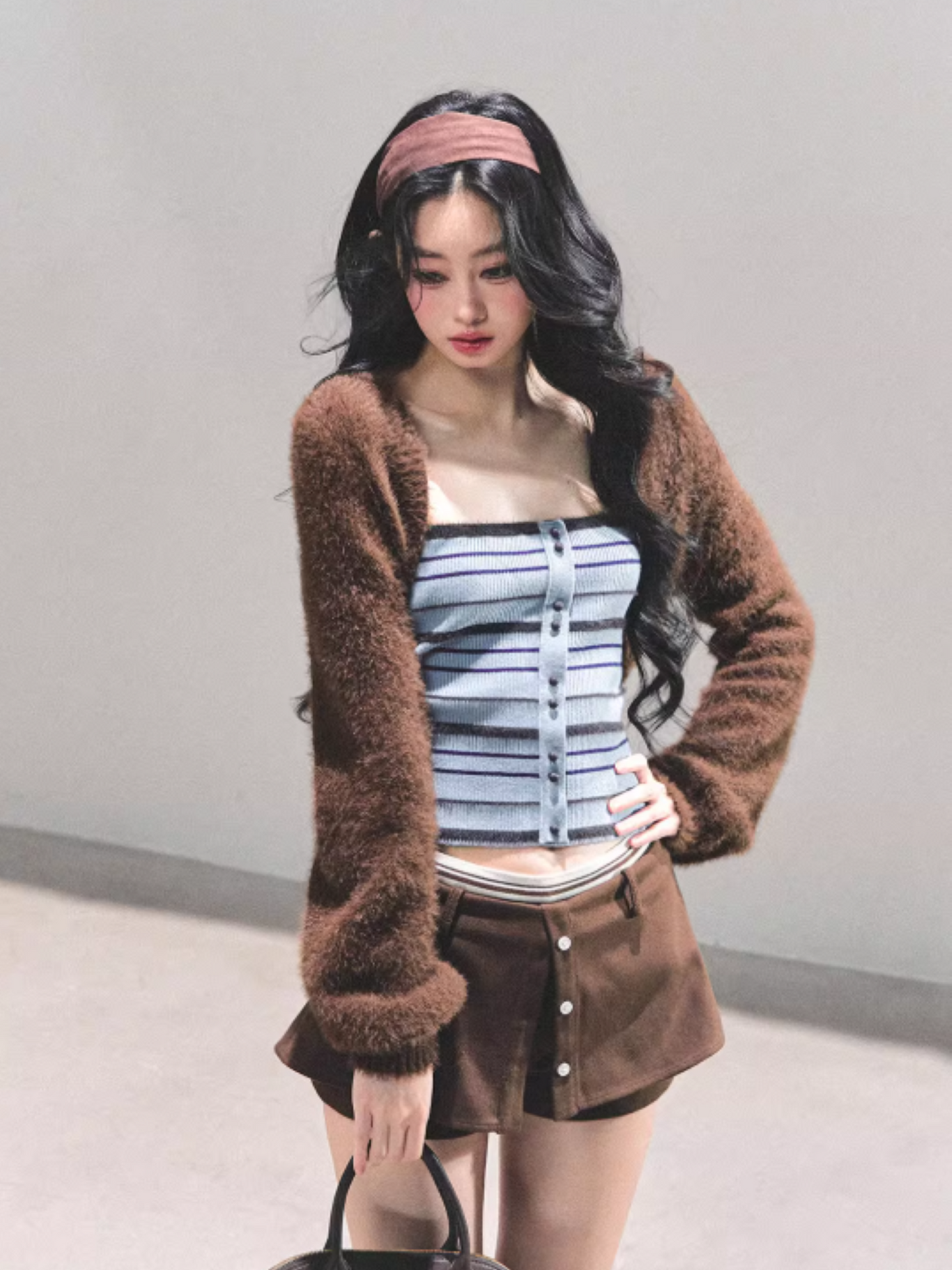 少也眼 Autumn Breeze Striped Knit Slim Vest Tee