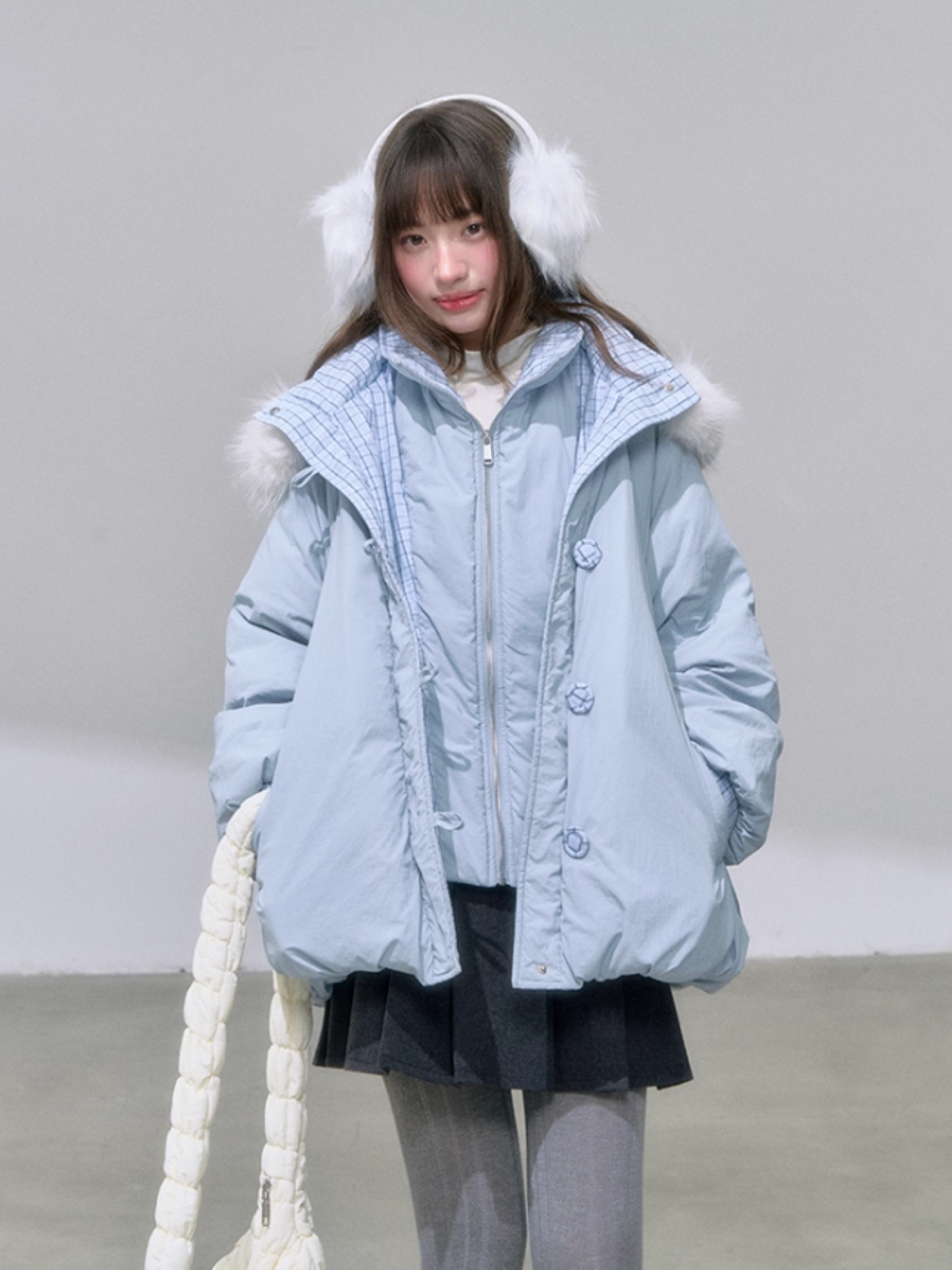 "雪境叠影" Faux Two-Piece Blue Down Jacket with 90% Duck Down & Fur Hood