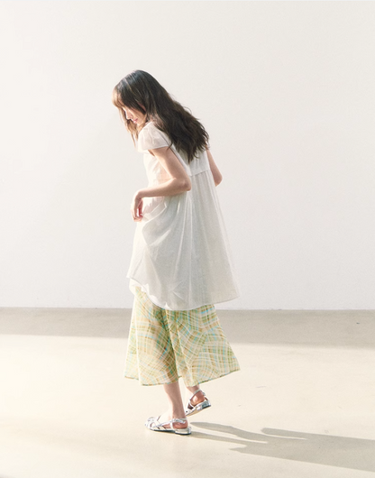 罐头粪便 - White Puff-Sleeve Dress + Forest Plaid Contrast Skirt