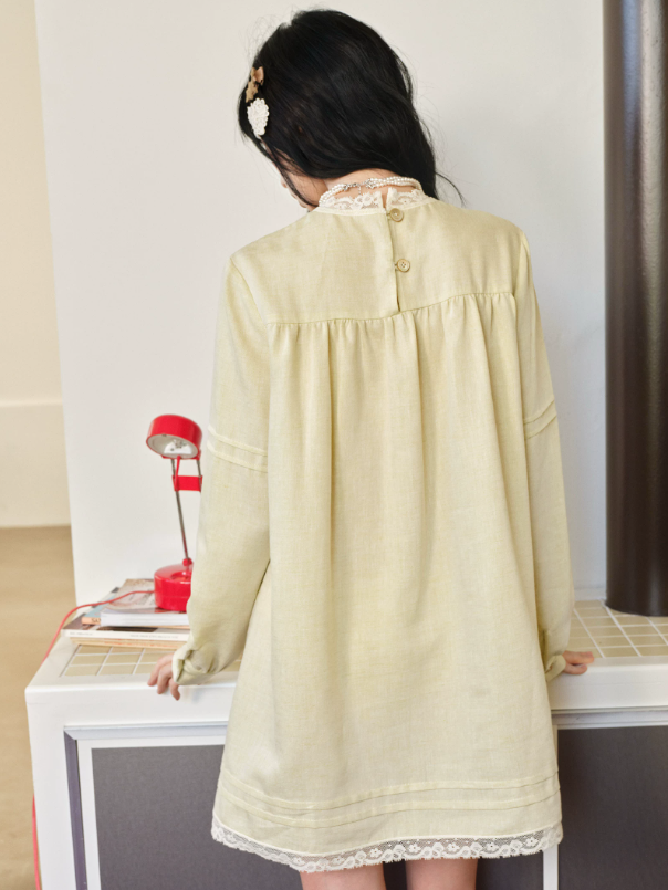 DAILY ARTIST - “Pale Twilight Sequence” Vintage Lace Appliqué Babydoll Dress (Light Brown / Pale Yellow)