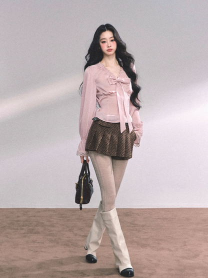 少也眼 Sweet Lolita-Inspired Slim Fit Lace Blouse