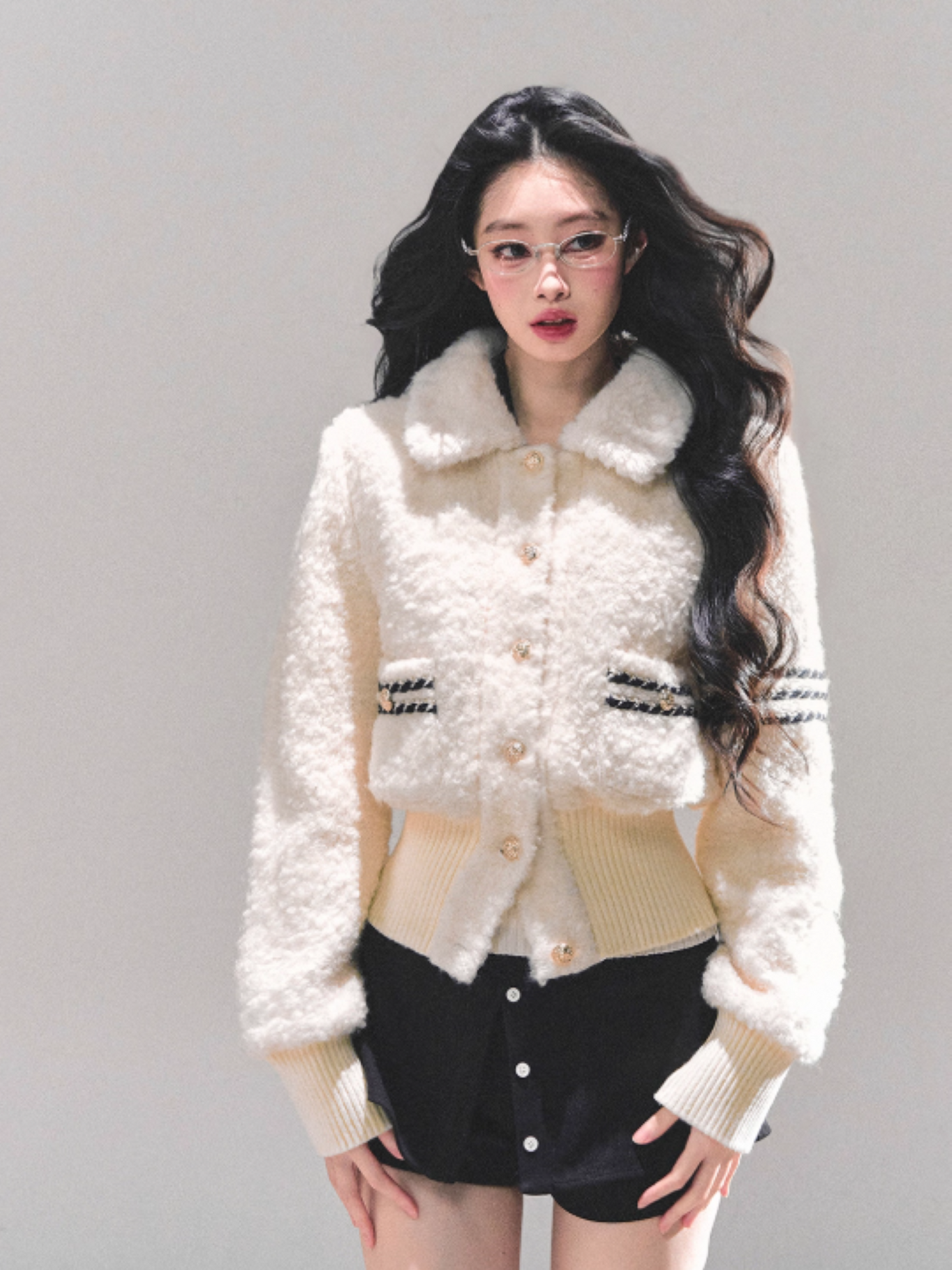 让她降临 “Soft Whisper” Shearling Fleece Jacket
