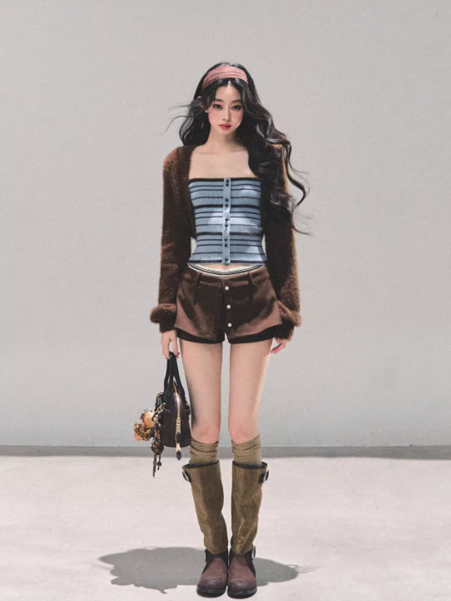少也眼 Autumn Breeze Striped Knit Slim Vest Tee