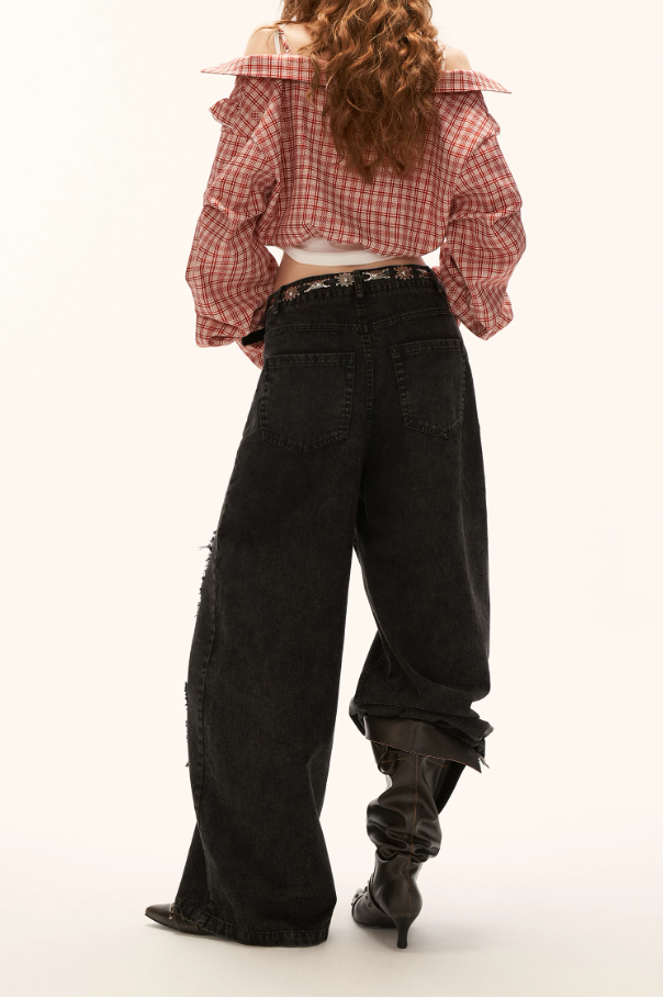 MAMC - "Street Rebel Mood" Distressed Black Straight-Leg Jeans WE932