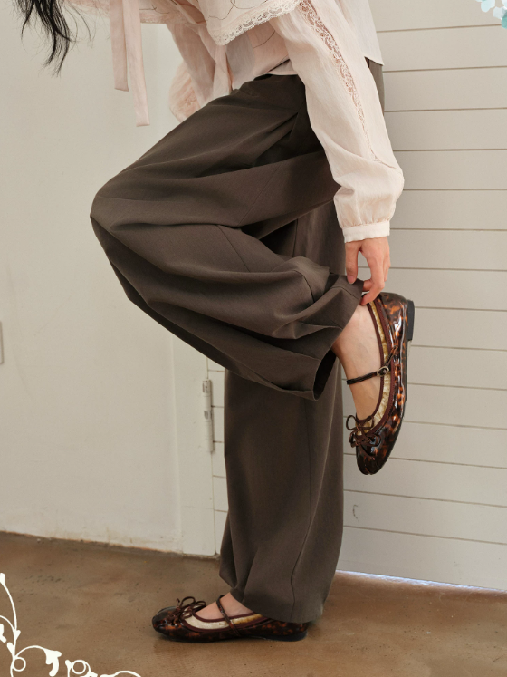DAILY ARTIST - Coffee Brown Vintage Pleated Balloon Trousers