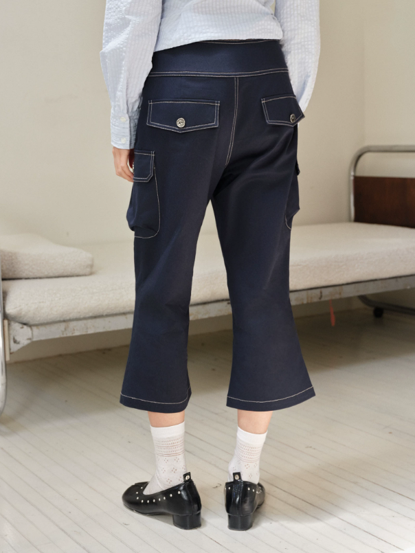 DAILY ARTIST - Navy Napoleon Utility Cropped Pants