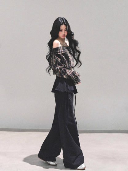 少也眼 Autumn Muse Off-Shoulder Striped Crop Shirt