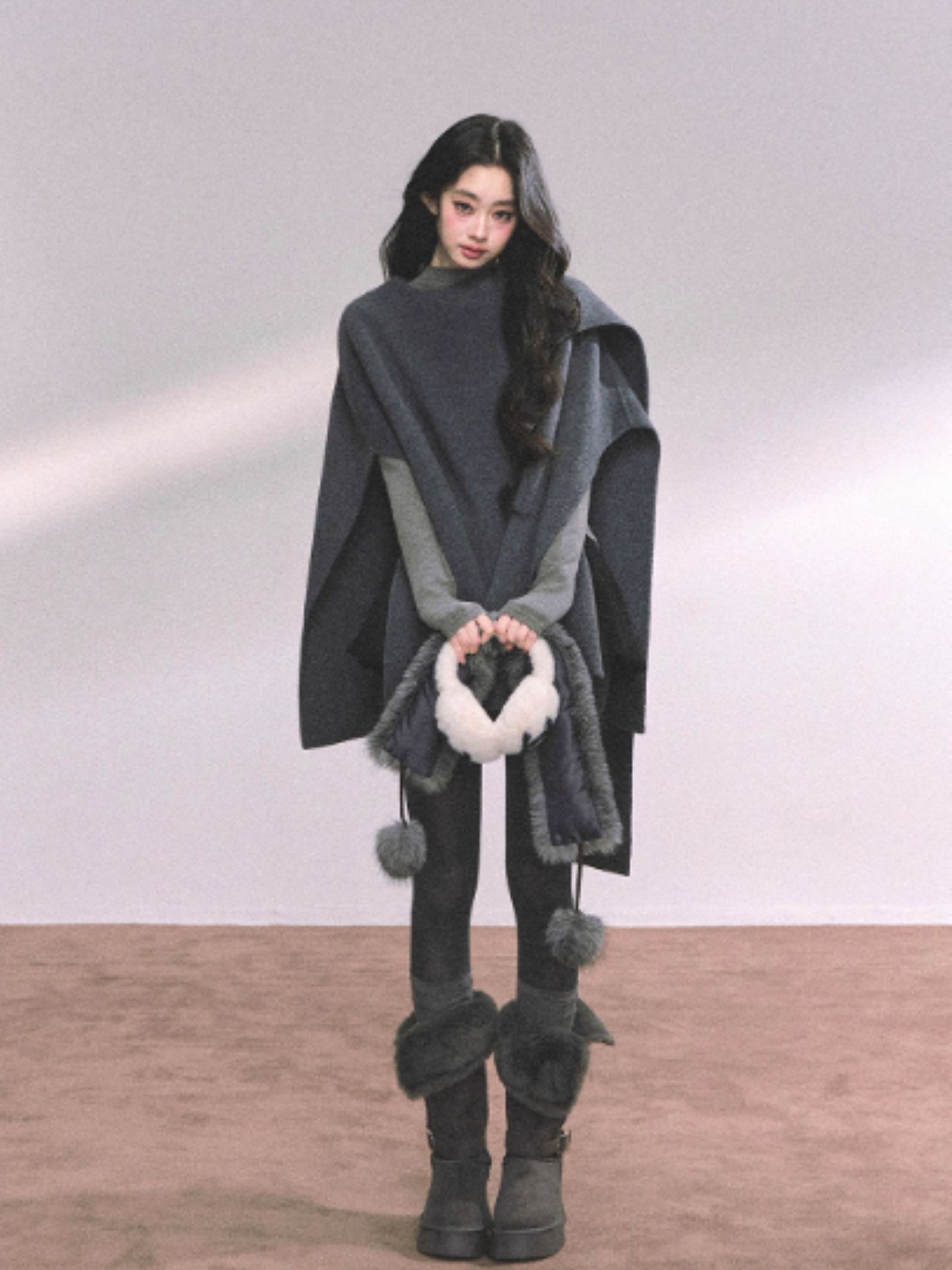少也眼 French-Inspired Double-Faced Wool Cape Coat – Gray