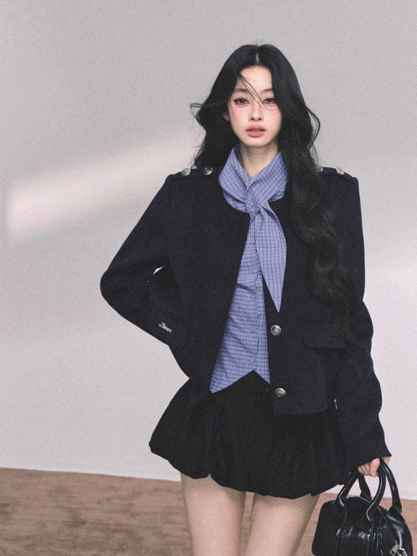 少也眼 French Casual Loose-Fit Blazer – Dark Navy
