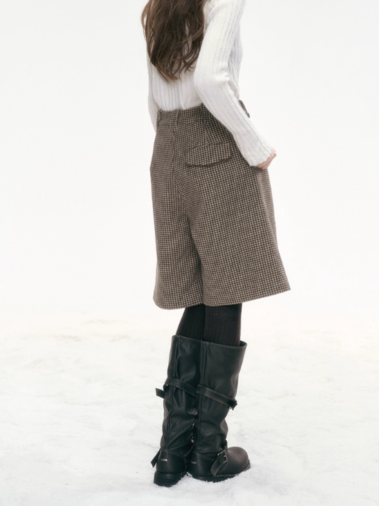 "Ash Mist Soft Wool" Two-Piece Set – Gray Coat & Plaid Shorts LL2025318