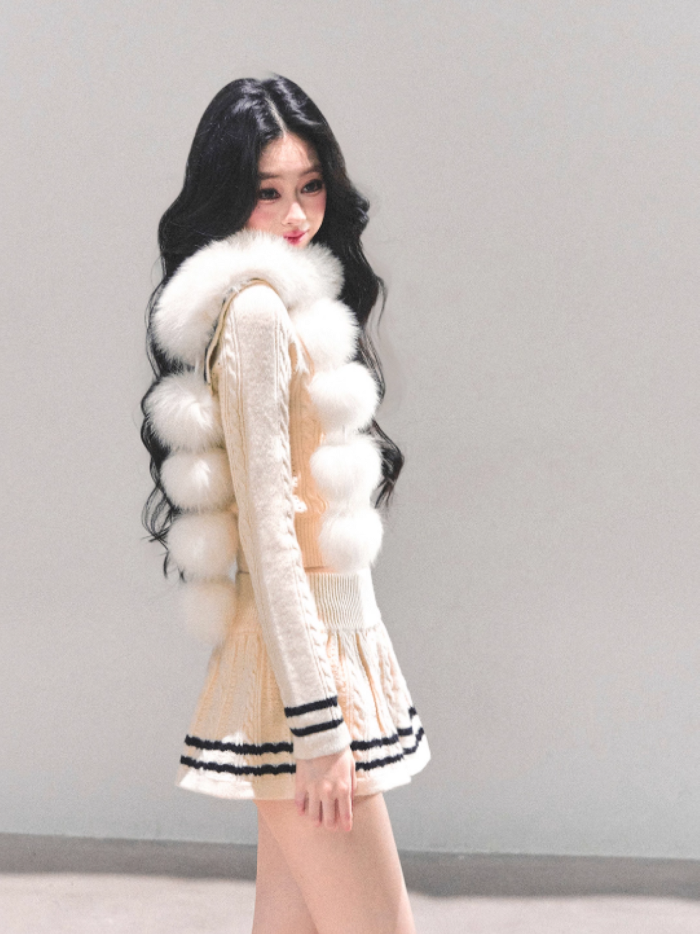 "晚风的低语" French Knit Co-ord Set – Beige Top & Mini Skirt