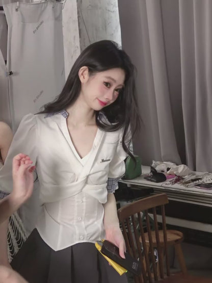 少也眼 "Siren Trainee" French-Inspired V-Neck Summer Blouse