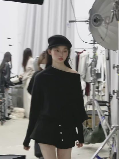 少也眼 “Soft Minimalism” Off-Shoulder Versatile Knit Top - Light Grey 6416515