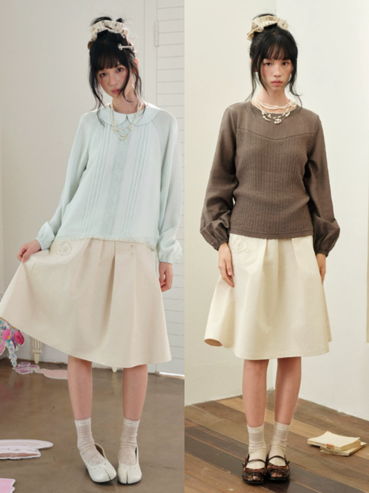 DAILY ARTIST - Warm Ivory Rose Embroidered Pleated A-Line Skirt
